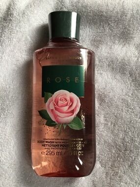 Bath & Body Works Rose body wash